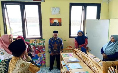 Perpustakaan MI Al-Azhar Menganti di Visitasi TIM Dewan Juri Lomba Perpustakaan Kabupaten Gresik