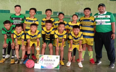 MI Al-Azhar Menganti Sabet Juara 2 Turnamen Futsal MI Hari Amal Bhakti Kementerian Agama KKMI Menganti